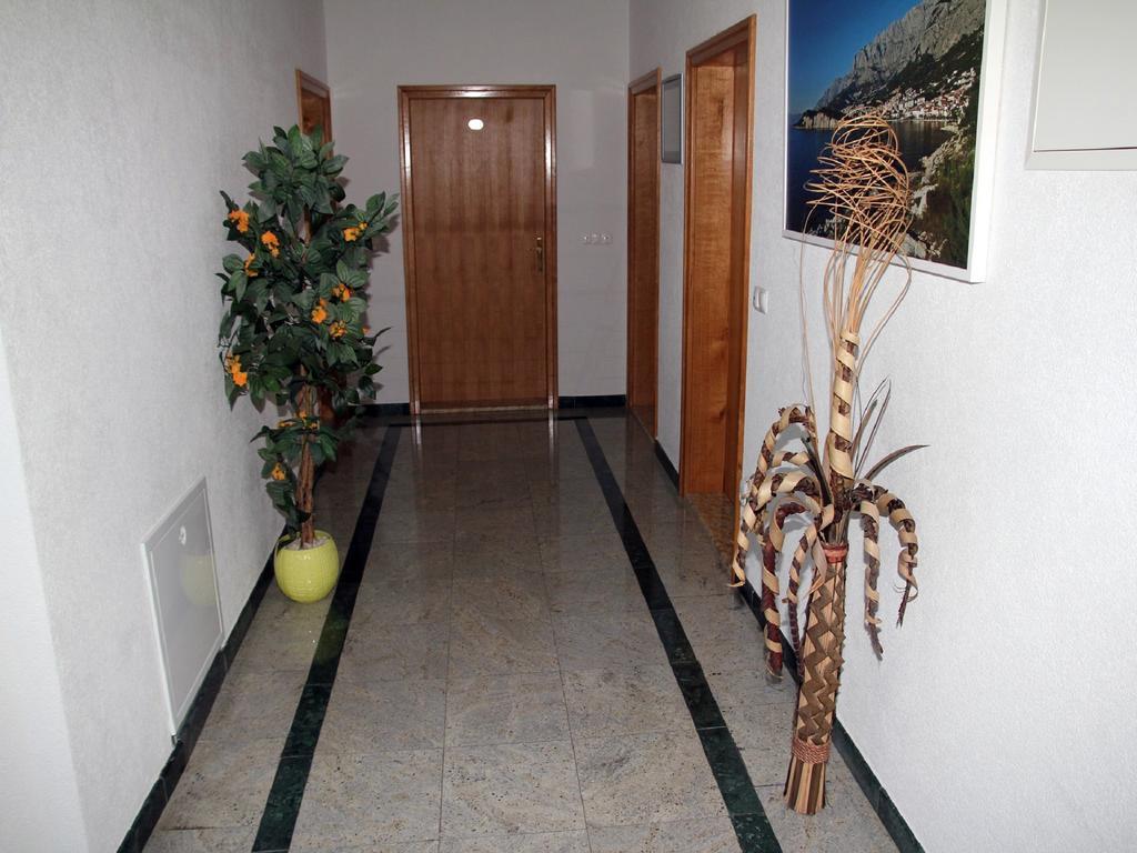 Apartments Villa Katarina Makarska Bagian luar foto
