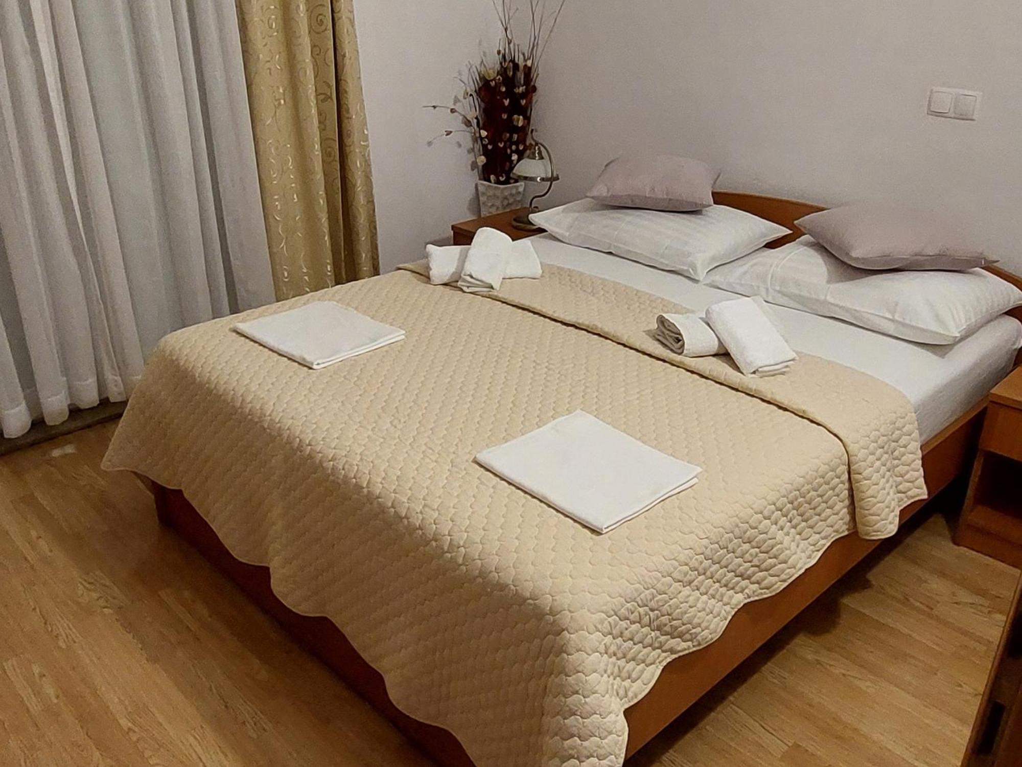 Apartments Villa Katarina Makarska Bagian luar foto