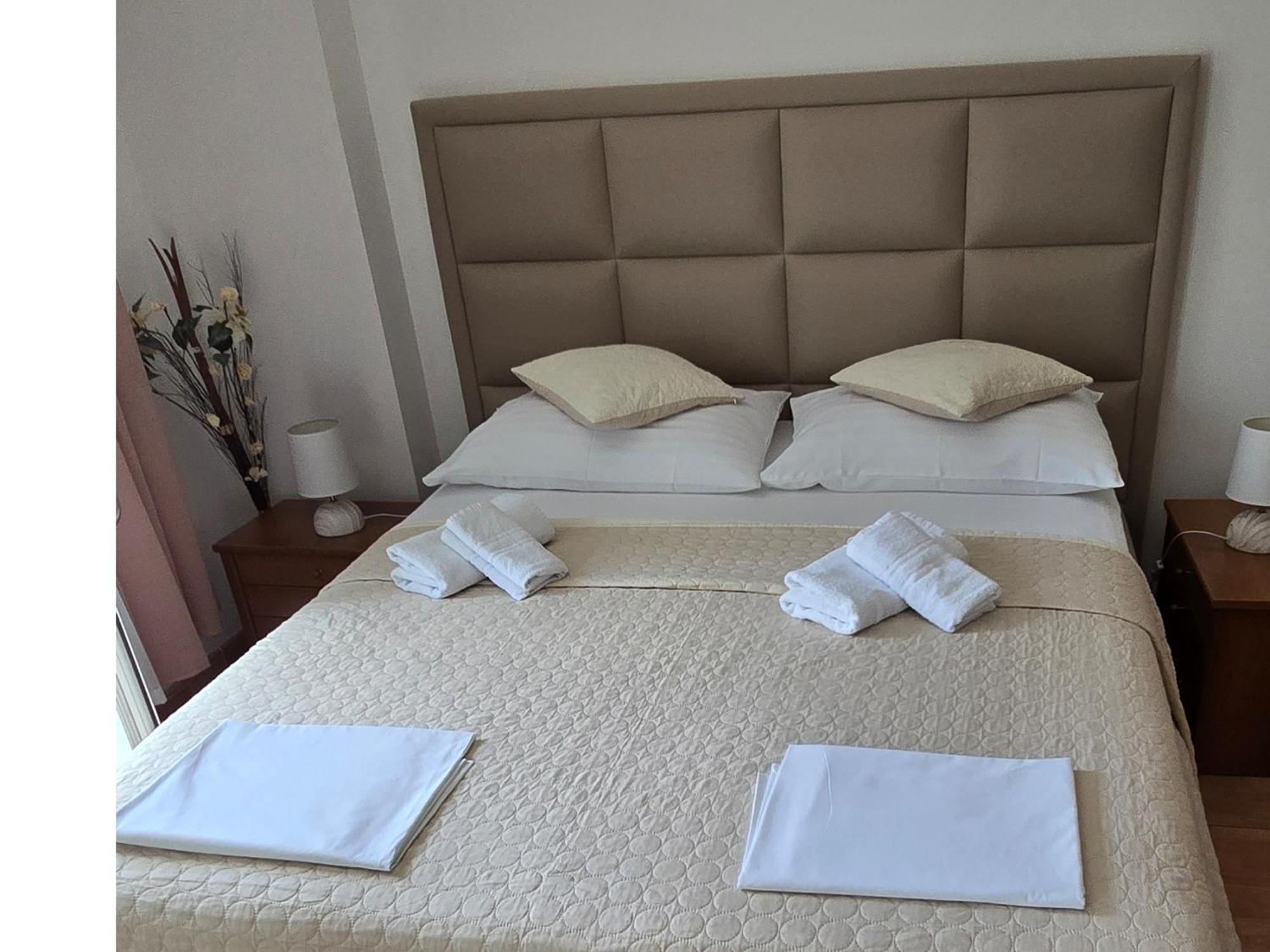 Apartments Villa Katarina Makarska Bagian luar foto